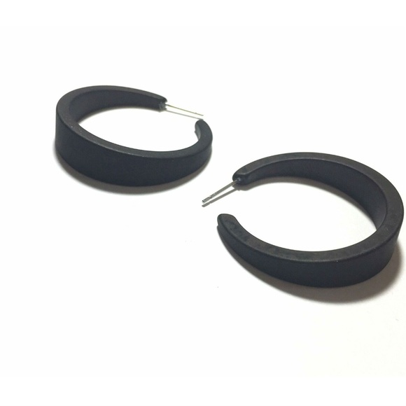 Black Frosted Emily Retro Lucite Hoop Earrings - Picture 1 of 7